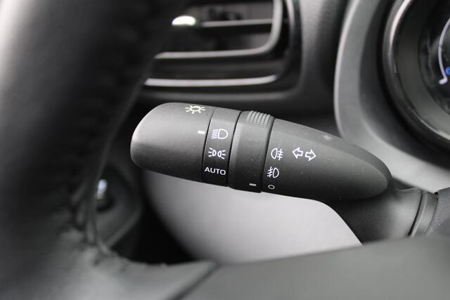 Mazda 2 Hybrid 1.5 Agile | Airco | Cruise | Stoelverwarming | 15" LM |