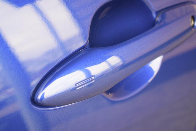 Mazda 2 Hybrid 1.5 Homura Plus - ¤ 3.000,- Korting *