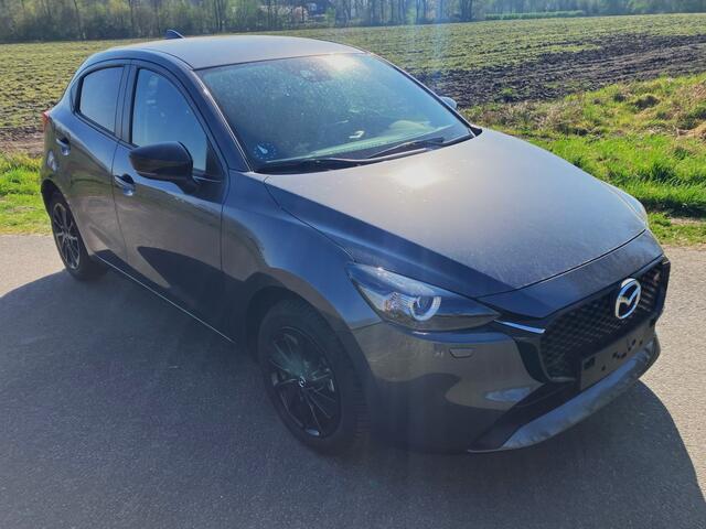 Mazda 2 1.5 SkyActiv-G 90 Homura - Binnenkort meer foto's en informatie!