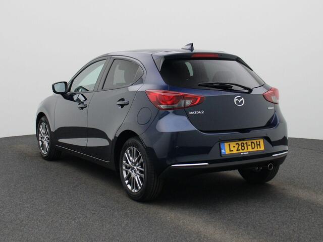 Mazda 2 1.5 90Pk Skyactiv-G Signature | Navigatie | Climate Control | Cruise Control Adaptief | Stoel- en Stuurwiel Verwarming | Apple Carplay/Android Auto | Lichtmetalen Velgen | Head-up Display | Parkeersensoren rondom incl. Camera | Keyless | Bekleding Leder/
