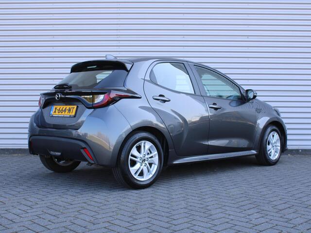 Mazda 2 Hybrid 1.5 Agile | Stuur-/stoelverwarming | Camera | 15" LM | Cruise adapt. | Airco |