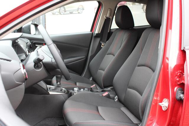 Mazda 2 1.5 e-SkyActiv-G 90 Homura , Demovoordeel ¤3.640-, Apple Carplay, LMV 16 Inch, Camera, PDC, Clima, Cruise, Stuur/Stoelverwarming, BSM, LKA