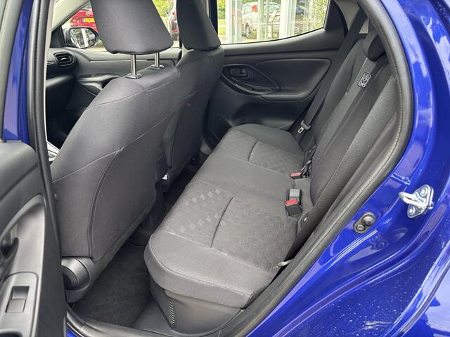 Mazda 2 Hybrid 1.5 Exclusive-line NL-Auto, Automaat, Hybride, Apple Carplay /Android Auto, Automatische Airco, A. Rij-Camera, Stoelverw +Stuurverw, Cruise Controle Add., Keyless Entry, Keyless Start, Lichtmetaal.