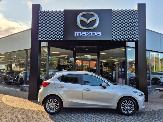 Mazda 2 SKYACTIV-G 90 LUXURY / Carplay