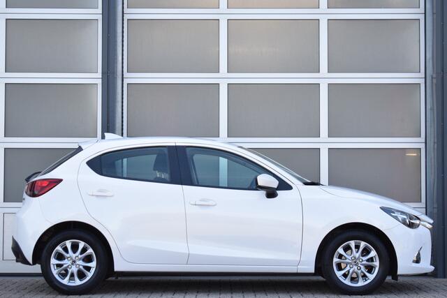 Mazda 2 1.5 Skyactiv-G Dynamic+ OrigNL | Trekhaak | Navi | Cruise control | PDC