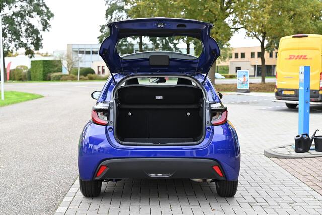 Mazda 2 Hybrid 1.5 Centre-line