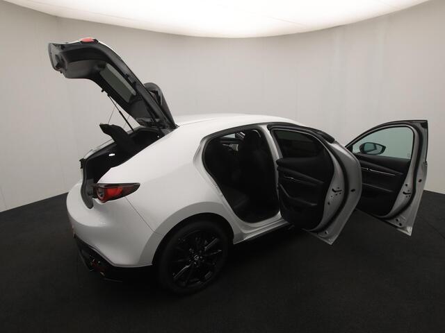 Mazda 3 2.0 e-SkyActiv-X Takumi automaat met Sunroof en aero pack | demo voordeel