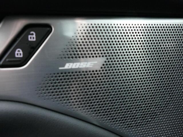 Mazda 3 2.0 e-SkyActiv-X M Hybrid 186 Exclusive-line | AUTOMAAT | Leder | Shadowline Pack | RIJKLAARPRIJS!