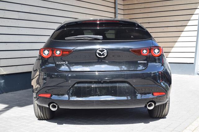 Mazda 3 2.0 e-SkyActiv-X 186 Homura - nu met ¤ 3.000,- Voorraad korting - Meerdere kleuren/uitvoeringen uit voorraad leverbaar