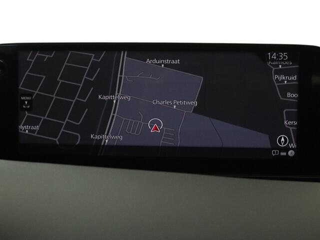 Mazda 3 2.5 e-SkyActiv-G M Hybrid 140 Takumi DEMO | Navigatie | Voorstoelen verwarmd | Stuurwiel verwarmd |