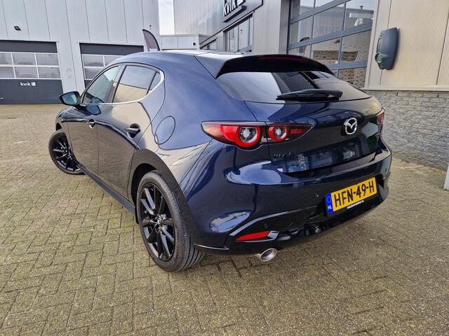 Mazda 3 2.0 e-SkyActiv-X M Hybrid 186 Luxury | SUNROOF | LEDER | BOSE