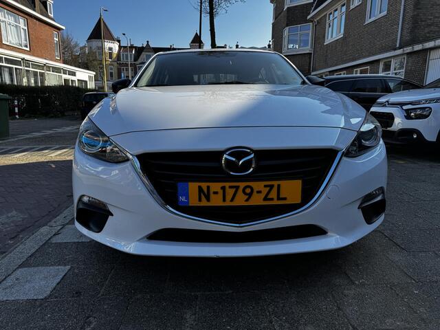 Mazda 3 1.5 S