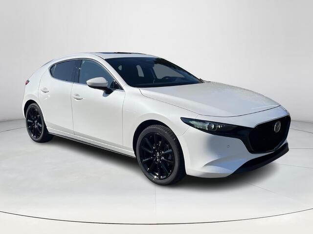 Mazda 3 2.0 e-SkyActiv-X M Hybrid 186 Takumi | Sunroof Pack | Rood leder | Model 2025 | Uit voorraad leverbaar |