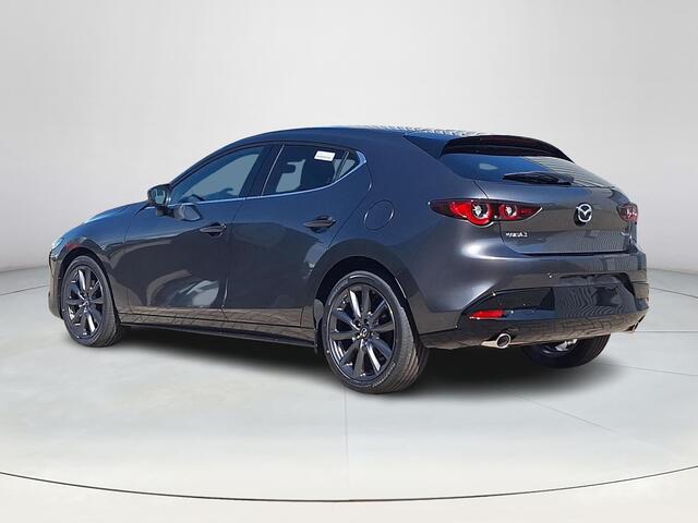 Mazda 3 2.5 e-SkyActiv-G M Hybrid 140 Exclusive-line | 360 Camera | Bose | Dodehoeksensoren | Draadloze Applecarplay en Android Auto | Full LED | Adaptief grootlicht | Adaptieve Cruise Control | Automaat | Stoel en stuurverwarming