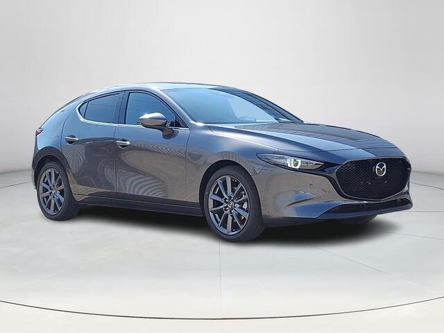 Mazda 3 2.5 e-SkyActiv-G M Hybrid 140 Exclusive-line | 360 Camera | Bose | Dodehoeksensoren | Draadloze Applecarplay en Android Auto | Full LED | Adaptief grootlicht | Adaptieve Cruise Control | Automaat | Stoel en stuurverwarming