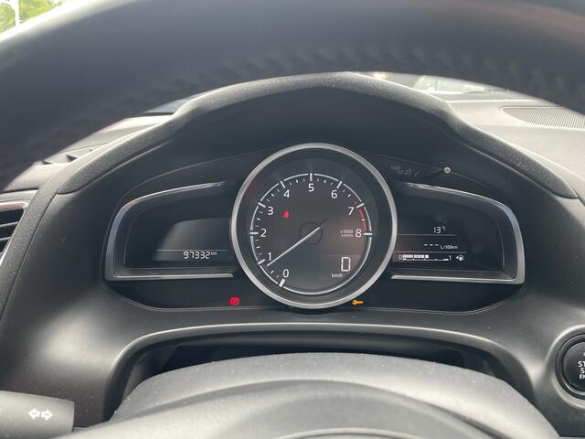 Mazda 3 2.0 SkyActiv-G 120 GT-M 50% deal 8.975,- ACTIE Leder / Bose / HUD / Stoel-Stuurverwarming / Navi / DAB