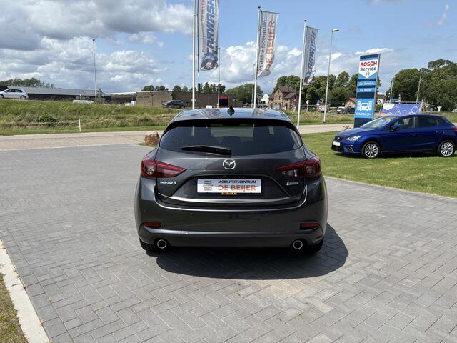 Mazda 3 2.0 SkyActiv-G 120pk Navi I Cruise I Camera
