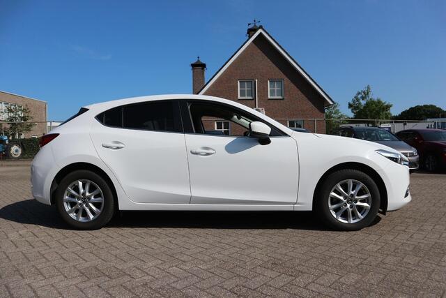 Mazda 3 2.0 SkyActiv-G 120 TS+ Navigatie