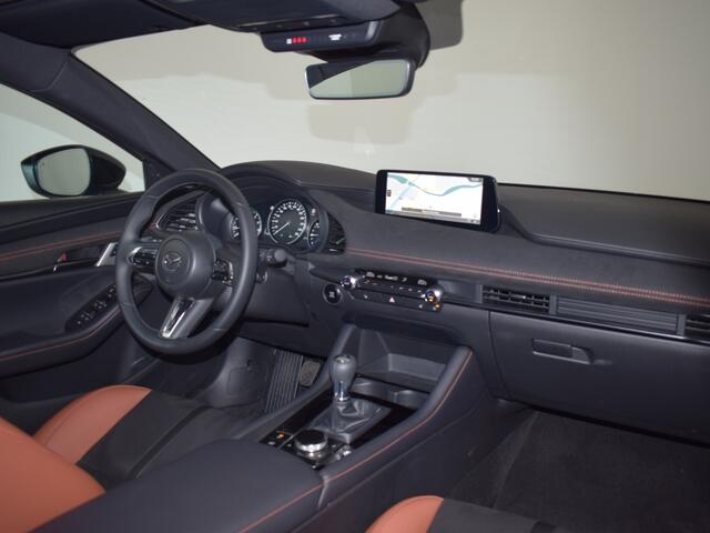 Mazda 3 2.5 e-SA-G Nagisa 140pk NAVI CARPLAY BOSE® *DEMO*