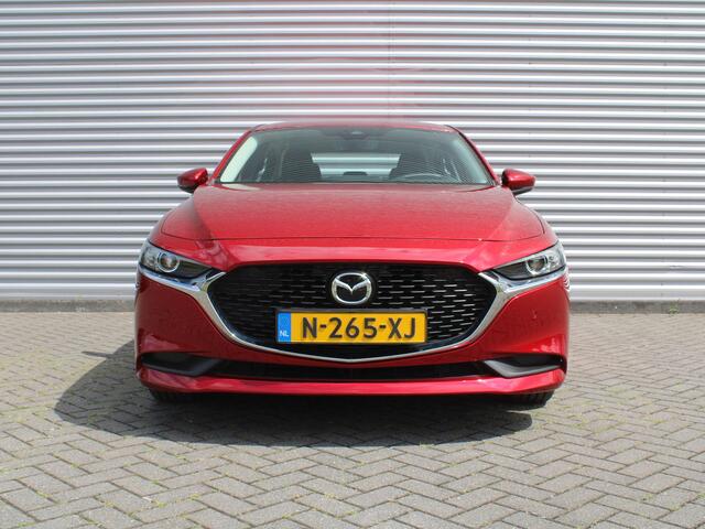 Mazda 3 2.0 e-SkyActiv-G M Hybrid 122 Comfort | Stuur-/stoelverwarming | Camera | Cruise adapt. | Clima | 16" LM | HUD | LED | Dodehoek detectie |