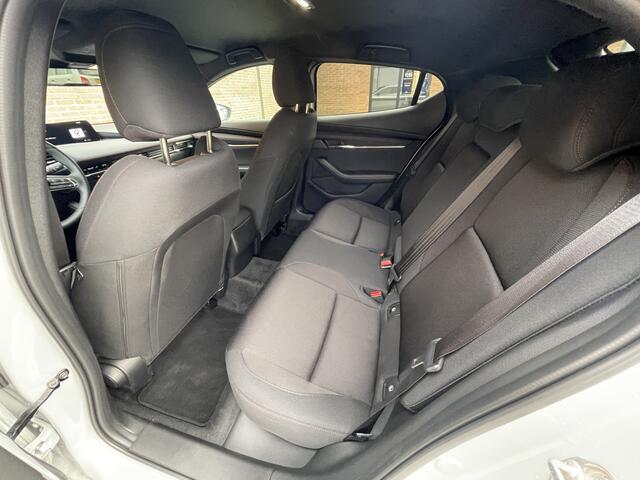 Mazda 3 2.5 e-SkyActiv-G 140 M Hybrid Homura