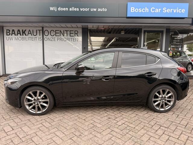 Mazda 3 2.0 S.A. 120 SkyLease + | camera | Automaat