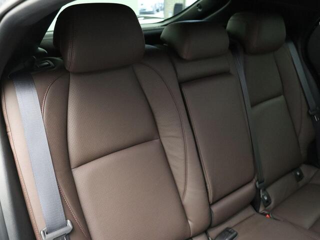 Mazda 3 2.0 e-SkyActiv-G M Hybrid 122 Comfort | Stoel en stuurverwarming | Head-up Display | Schuif/Kantel | Achteruitrijcamera | Apple Carplay & Android auto |