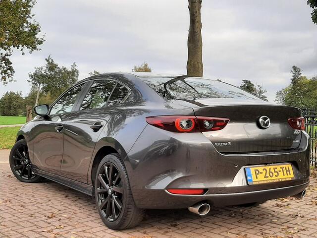 Mazda 3 2.0 Skyactiv-x 186pk Airco Adap.cruise-control Navigatie Bluetooth Stuur- en stoelverwarming