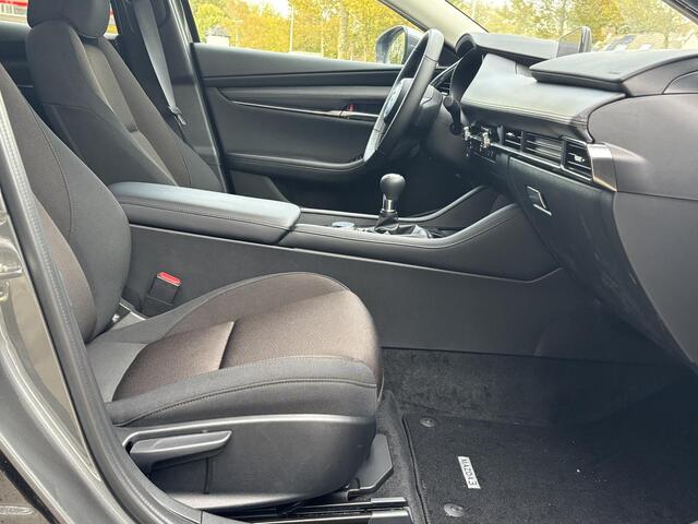 Mazda 3 2.5 e-SkyActiv-G M Hybrid 140 Exclusive-line