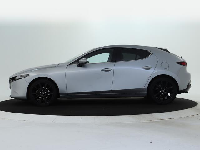 Mazda 3 2.0 e-SkyActiv-X M Hybrid 180 Luxury | Trekhaak | BOSE | Leder |