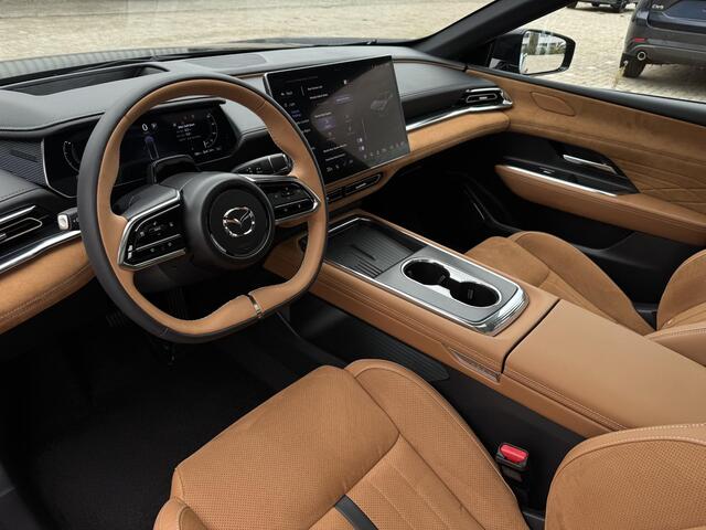 Mazda 6 6e Takumi Plus Long Range 80 kWh | Stoelverwarming/verkoeling | Stuurverwarming | Panoramadak | Adaptive cruise-control | Bi-color interieur | 360-Camera | SONY-audiosysteem