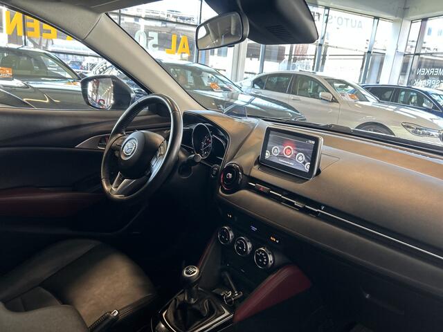 Mazda CX-3 2.0 SkyActiv-G 120 GT-M | Adaptieve cruise control | Lederen bekleding | Trekhaak | Achteruitrijcamera | Lane assist | Dodehoeksdetectie | Stoelverwarming | Climate control | Navigatie | Head up display