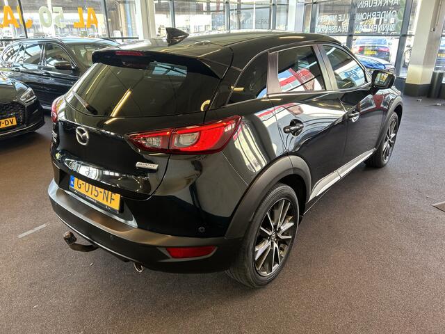 Mazda CX-3 2.0 SkyActiv-G 120 GT-M | Adaptieve cruise control | Lederen bekleding | Trekhaak | Achteruitrijcamera | Lane assist | Dodehoeksdetectie | Stoelverwarming | Climate control | Navigatie | Head up display