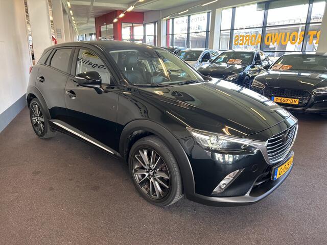 Mazda CX-3 2.0 SkyActiv-G 120 GT-M | Adaptieve cruise control | Lederen bekleding | Trekhaak | Achteruitrijcamera | Lane assist | Dodehoeksdetectie | Stoelverwarming | Climate control | Navigatie | Head up display