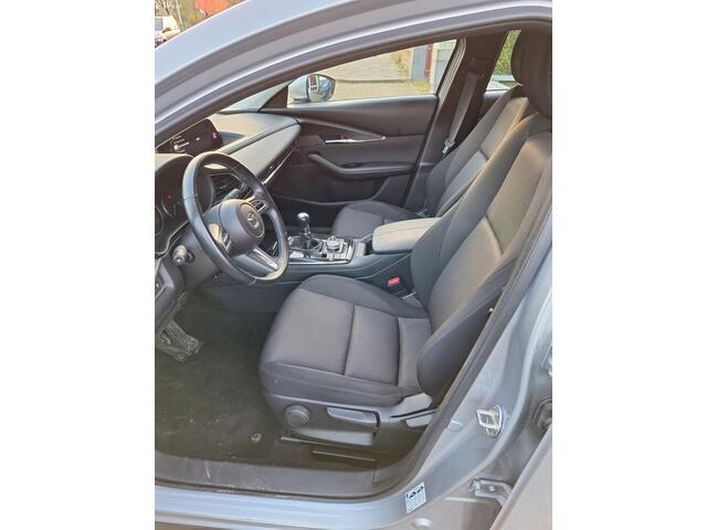 Mazda CX-30 2. e -G M Hybrid 360 camera /navi/clima/pdc v+a/enz...