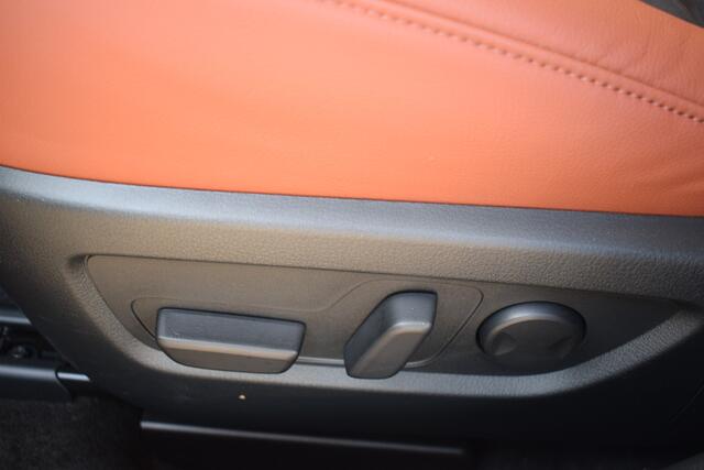 Mazda CX-30 2.5 e-SkyActiv-G M Hybrid Nagisa - Black Edition