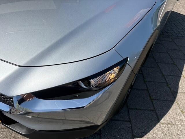 Mazda CX-30 2.0 e-SkyActiv-G M Hybrid | Navi | Trekhaak | 20.321 km Dealeronderhouden