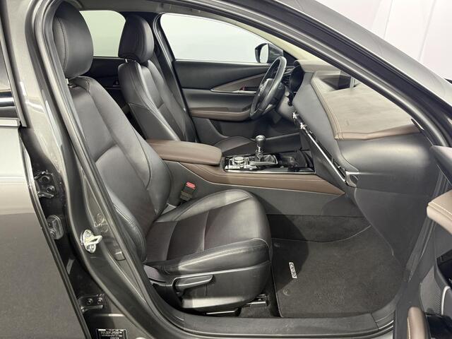 Mazda CX-30 2.0 e-SkyActiv-X M Hybrid Luxury / NL auto / Voll. historie / Leder / Navi / Bose