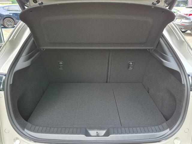 Mazda CX-30 E- SKYACTIV- G 2.5 140 6MT M-HYBRID HOMURA / â¬3000 VOORDEEL