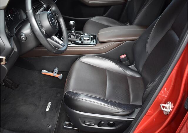 Mazda CX-30 2.0 e-SkyActiv-X M Hybrid Luxury / Camera / 18" LM / Keyless / Navi / Carplay / Leder / Trekhaak