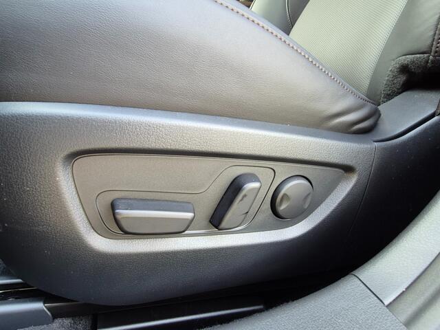 Mazda CX-30 E- SKYACTIV-G 2.5 140 6AT TAKUMI M-HYBRID /â¬3000 INRUILVOORDEEL / DEMO