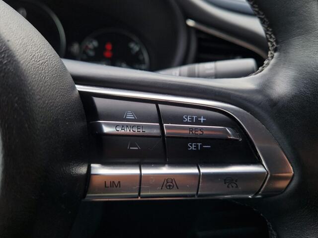 Mazda CX-30 2.0 e-SkyActiv, RONDOM CAMERA / NAVI