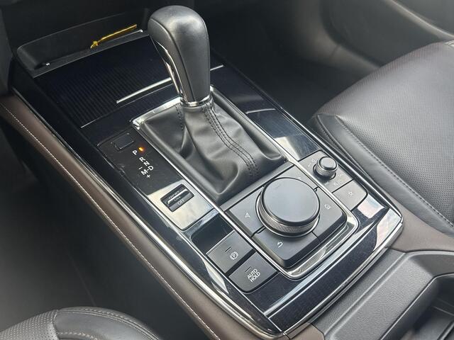 Mazda CX-30 2.0 e-SkyActiv-X M Hybrid Luxury | Camera | Leder | Dealer onderhouden |