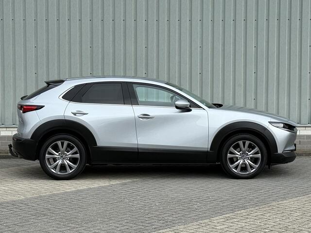 Mazda CX-30 2.0 e-SkyActiv-G M Hybrid Comfort / Automaat / Trekhaak Afneembaar 1.300 KG Trekgewicht / Dealer Onderhouden / Parkeersensoren Voor & Achter / 360 Graden Camera / Climate Control / Bose Audio / Adaptieve Cruise Control / Navigatie / Stoel- & Stuurverwarmi