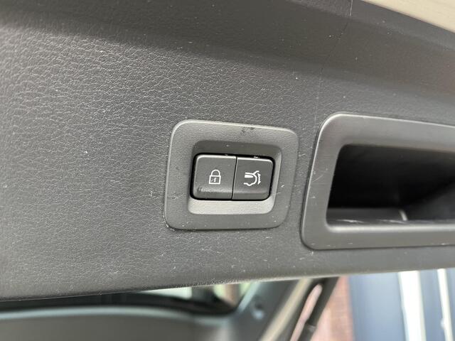 Mazda CX-30 2.0 e-SkyActiv-G M Hybrid Homura NAV | ADAPTIVE CRUISE CONTROL | Apple CarPlay & Android Auto | ELEK. A.KLEP | CAMERA