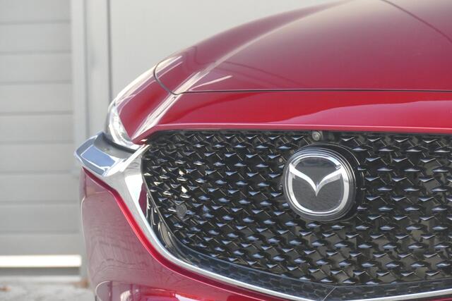 Mazda CX-30 2.0 e-SkyActiv-X M Hybrid Luxury | TREKHAAK | 360* CAMERA | LEER | ALL-SEASON BANDEN | RIJKLAARPRIJS |
