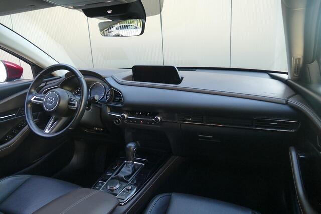 Mazda CX-30 2.0 e-SkyActiv-X M Hybrid Luxury | TREKHAAK | 360* CAMERA | LEER | ALL-SEASON BANDEN | RIJKLAARPRIJS |
