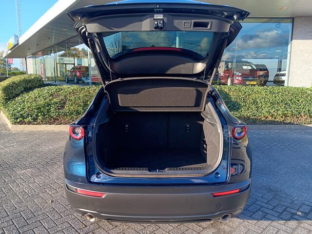 Mazda CX-30 2.0 e-SkyActiv-X M Hybrid 180PK Luxury AUTOMAAT, Leder, Navi, Clima, Head-up, etc. incl. 12 MND BOVAGGARANTIE