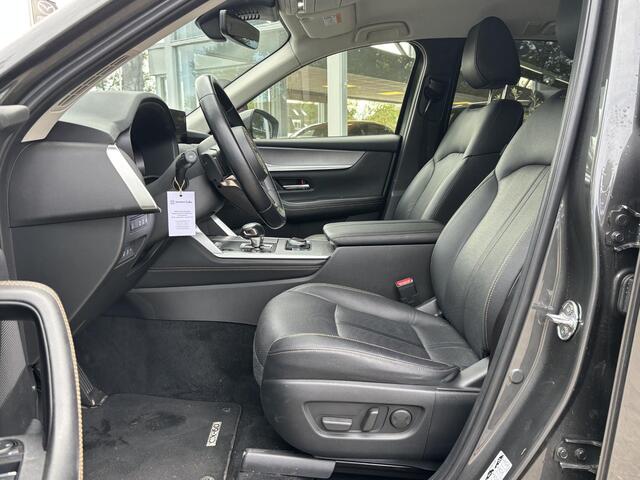 Mazda CX-60 2.5 e-SkyActiv PHEV Exclusive-Line NL-Auto, 1e Eig. Trekhaak, Dealer Onderh., Navigatie, Apple Carplay/ Android Auto, Leer, Stoel verwarm., Stoel ventilatie,. Electr. A. Klep., Cruise Controle Add.