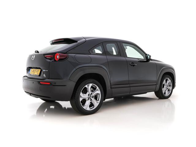 Mazda MX-30 e-SkyActiv 145 Comfort 36 kWh (INCL-BTW) *NAVI-FULLMAP | ADAPTIVE-CRUISE | BLIND-SPOT | FULL-LED | KEYLESS | CAMERA | DAB+ | HEAD-UP | VIRTUAL-COCKPIT | COMFORT-SEATS | 18''ALU*